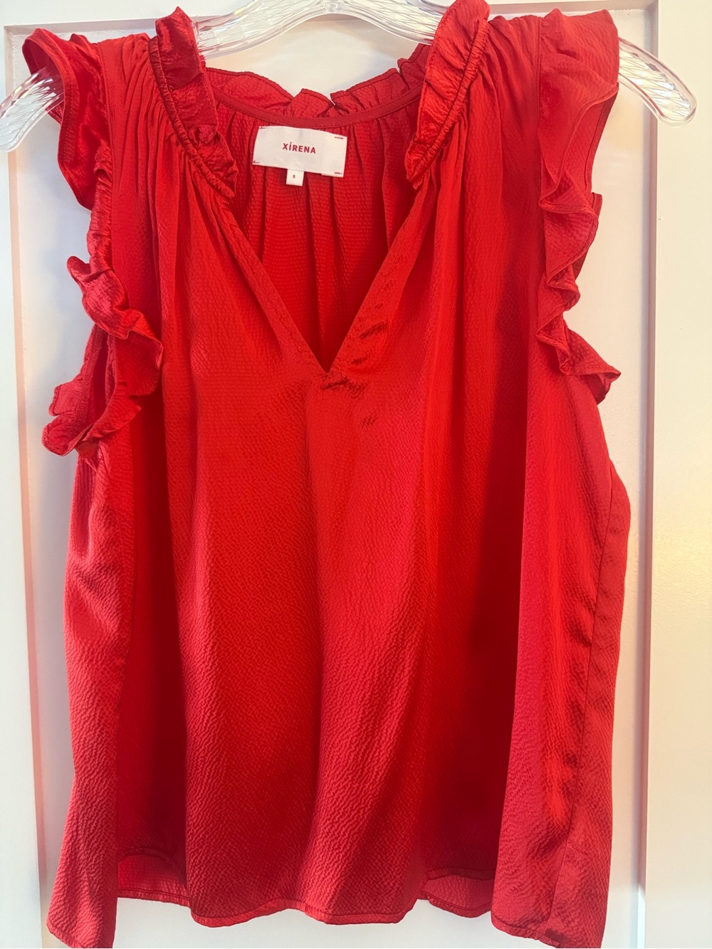 XiRENA Red Ruffle-Trim V-Neck Sleeveless Blouse